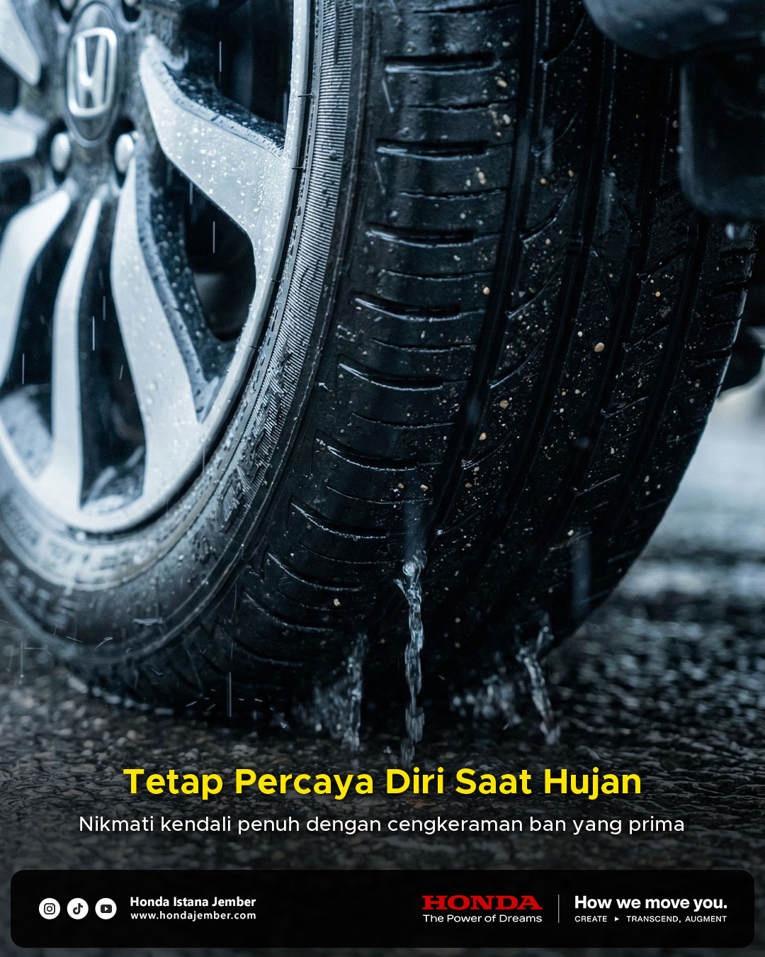 Ban Honda Brio Satya di kondisi hujan deras