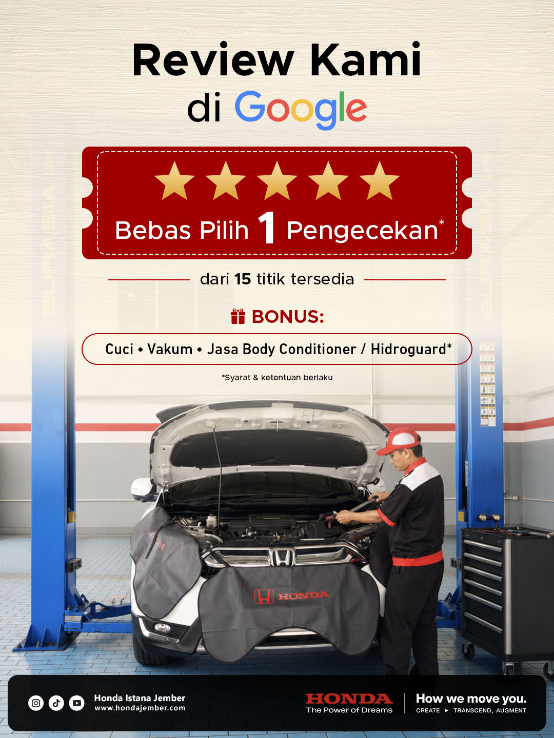 Mekanik Honda Istana Jember memeriksa mesin Honda CR-V